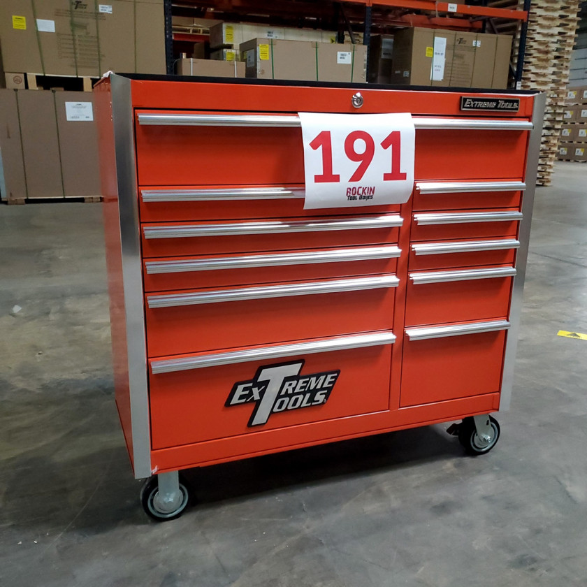 Scratch and Dent _ SD-EX4111RCOR _ Extreme Tools 41 in. 11 Drawer Roller Cabinet, Orange with Chrome Handles_03
