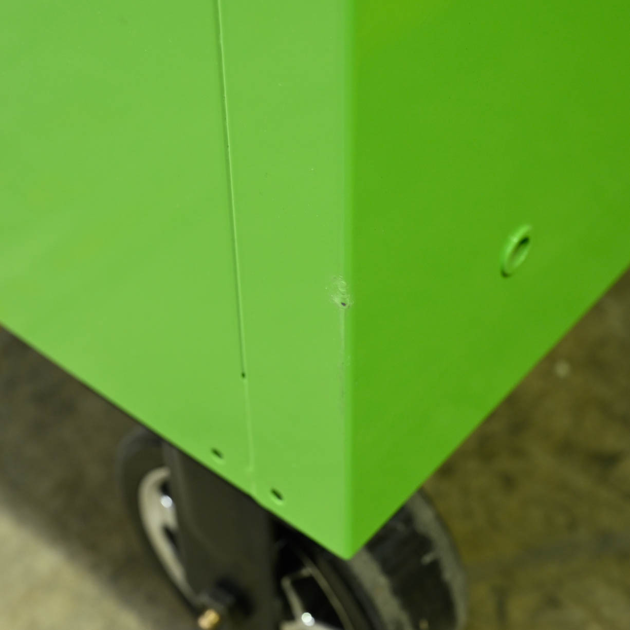 Scratch and Dent SD205-RX723019RCGNBK - Green Black - RockinToolboxes-12