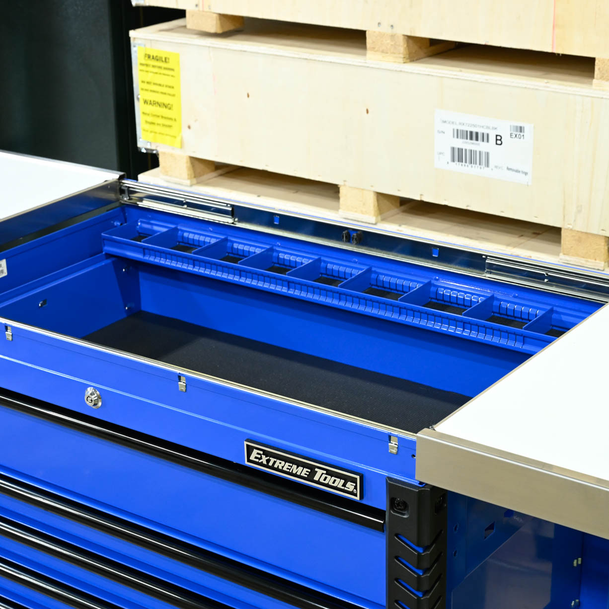 Scratch and Dent SD50-EX4106TCSBLBK - Blue Black - RockinToolboxes-11